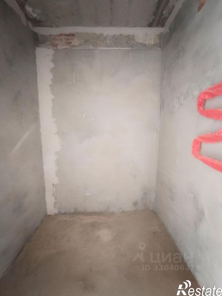 2-комн квартира улица Лейтенанта Шмидта, 10,  д. 10