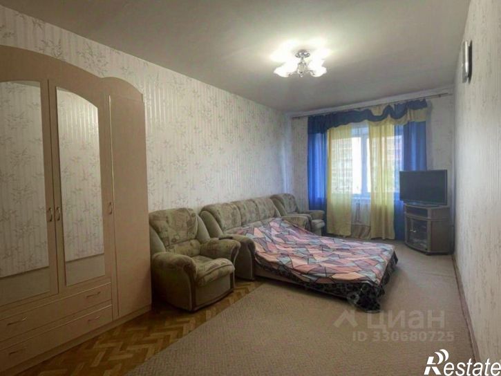 2-комн квартира улица Советской Армии, 253,  д. 253