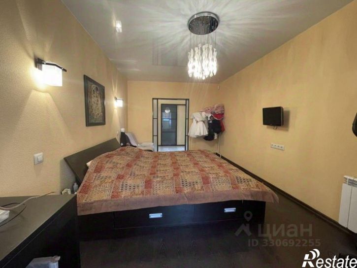 3-комн квартира Солнечная улица, 10,  д. 10