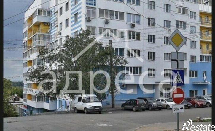 3-комн квартира улица Алексея Толстого, 70,  д. 70