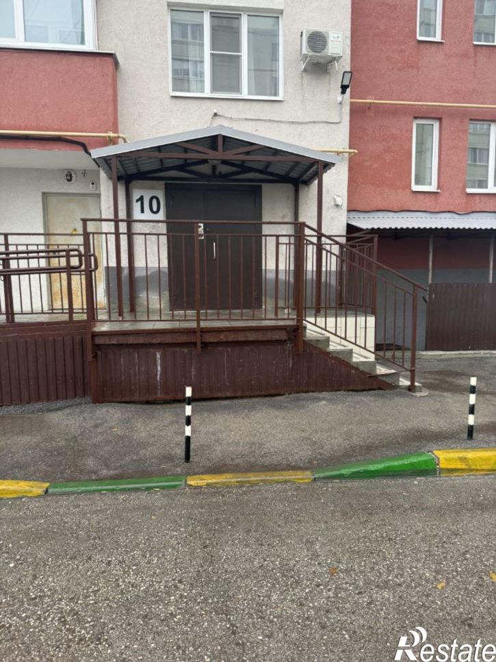 2-комн квартира Байкальский переулок, 10,  д. 10