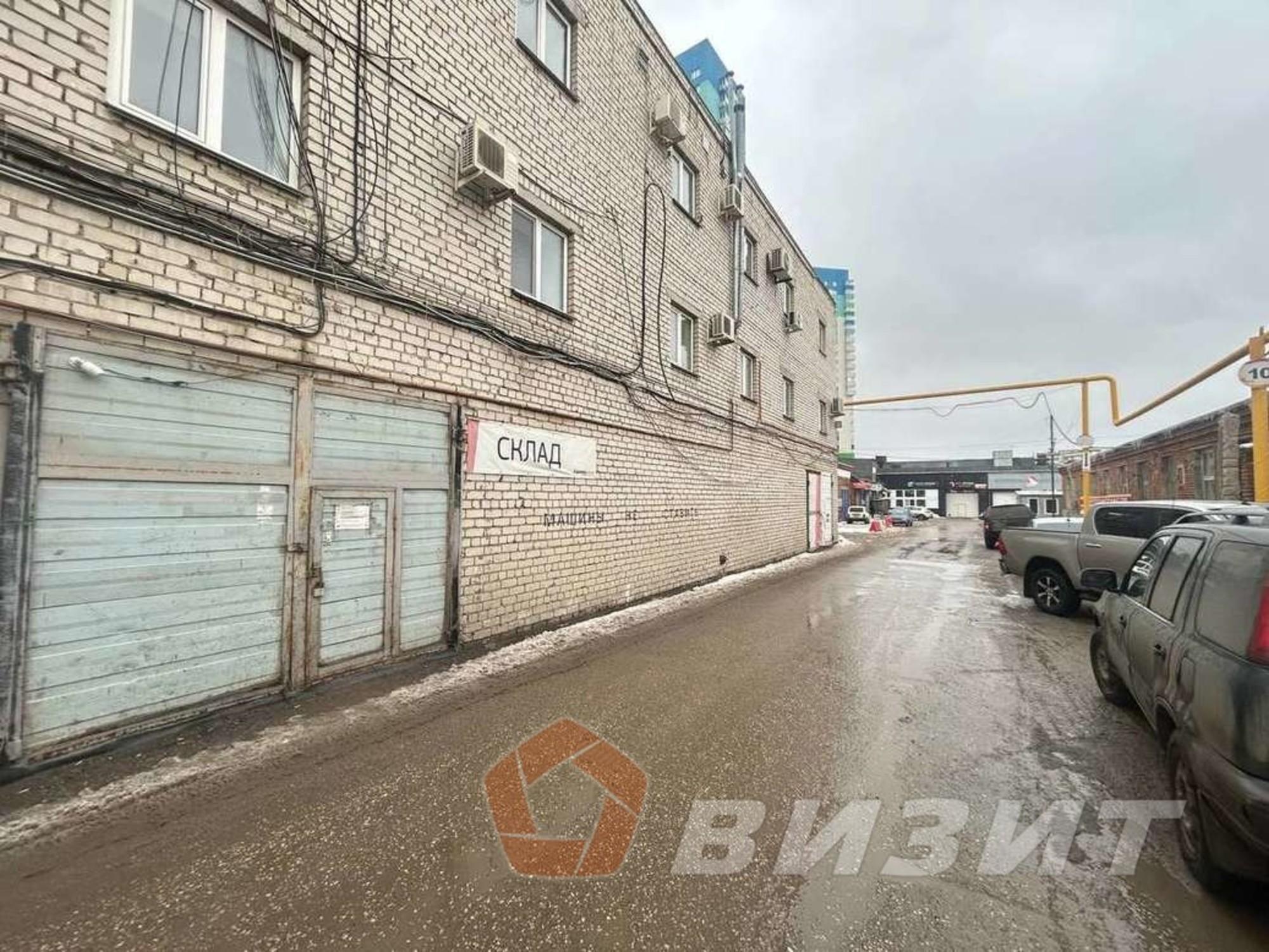 Сдать торговое помещение за 210 000 рублей на Авроры улица, 150а