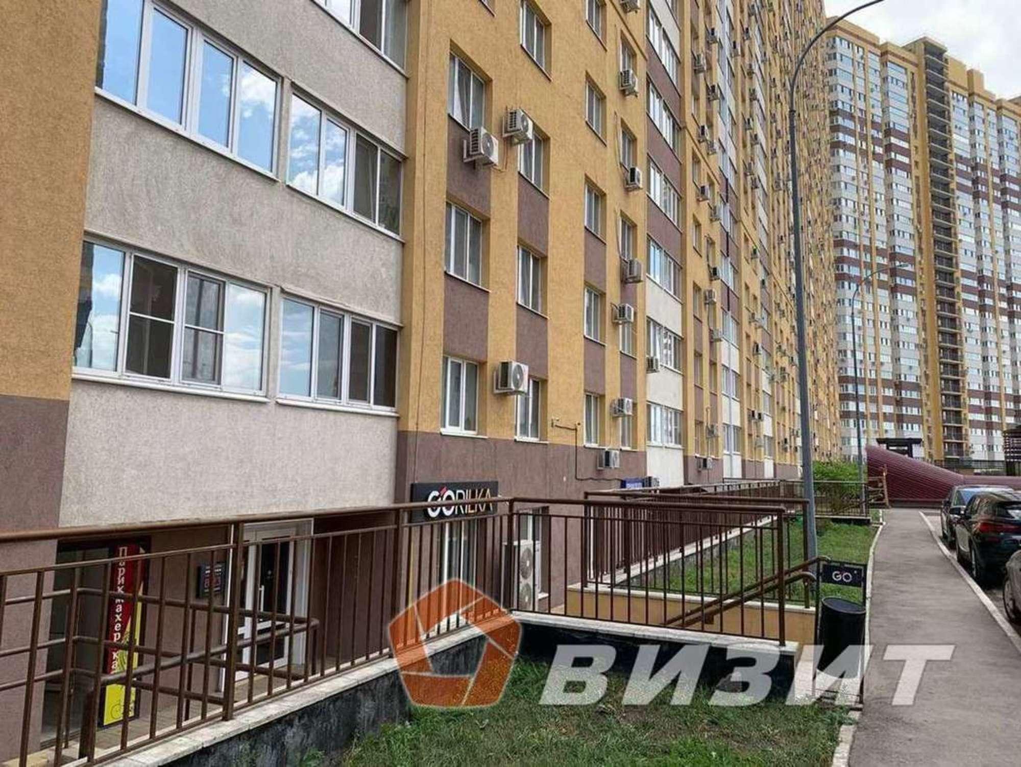Купить торговое помещение за 7 850 000 рублей на Краснодонская улица, 10