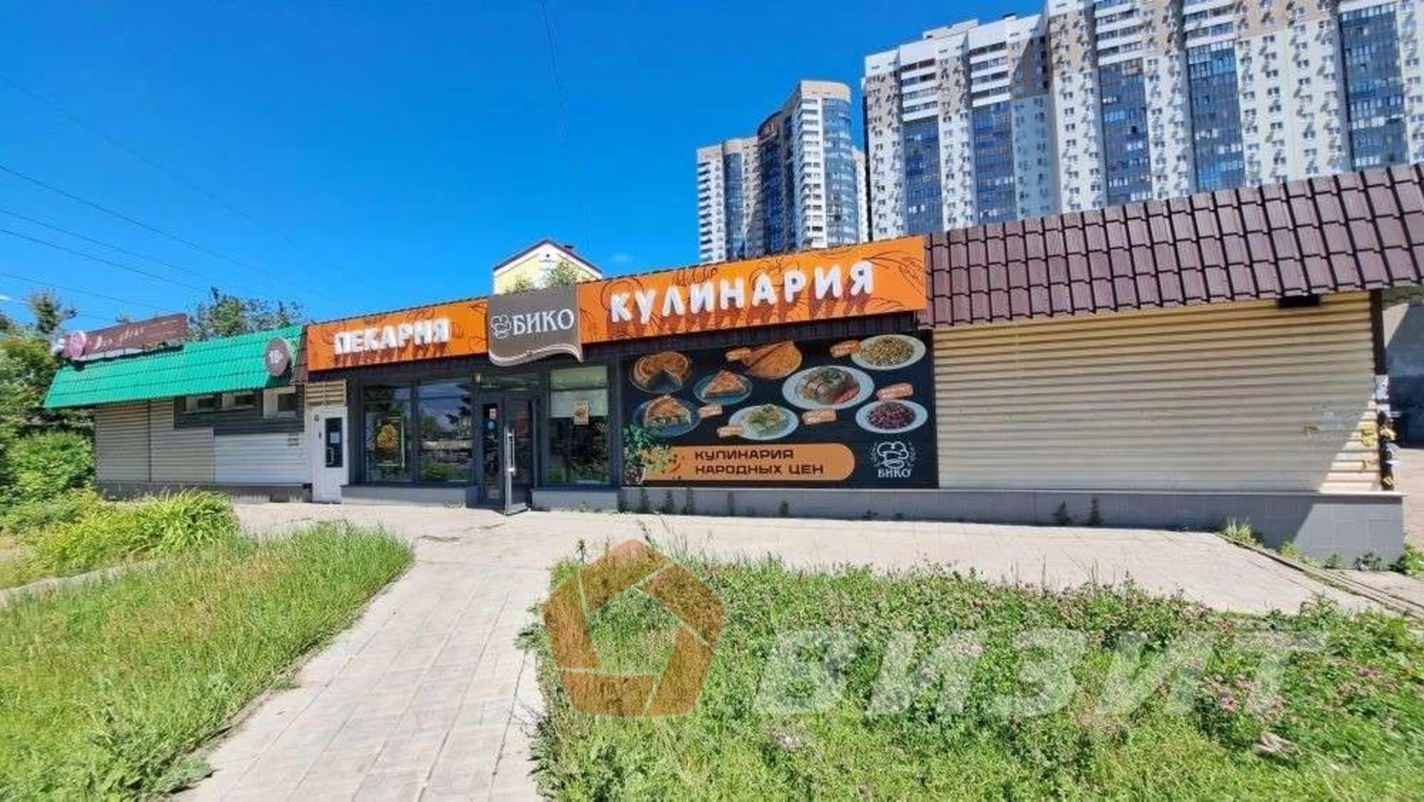 Сдать торговое помещение за 100 000 рублей на Авроры улица, 211А