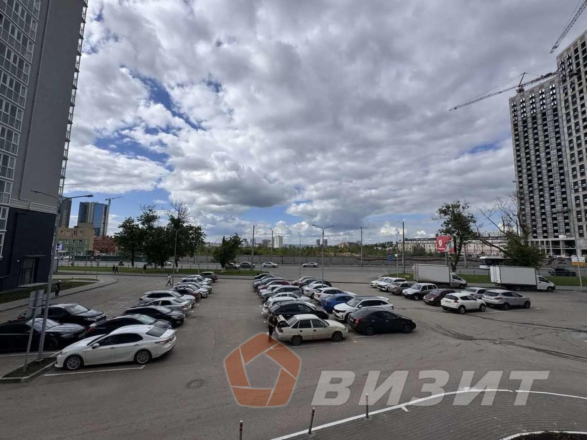 Купить торговое помещение за 31 920 000 рублей на Пролетарская улица, 150/4
