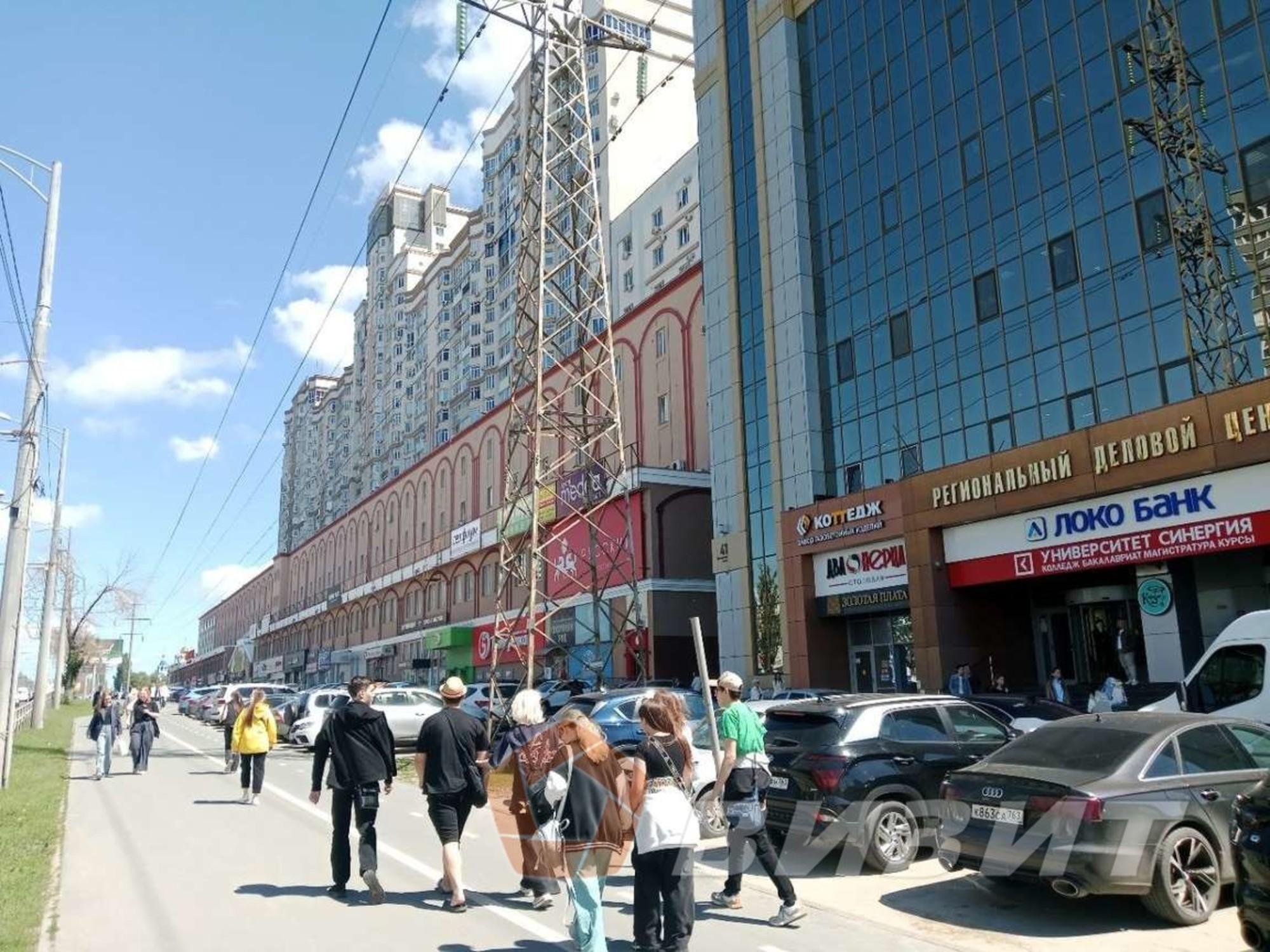 Сдать торговое помещение за 270 000 рублей на Московское шоссе, 41