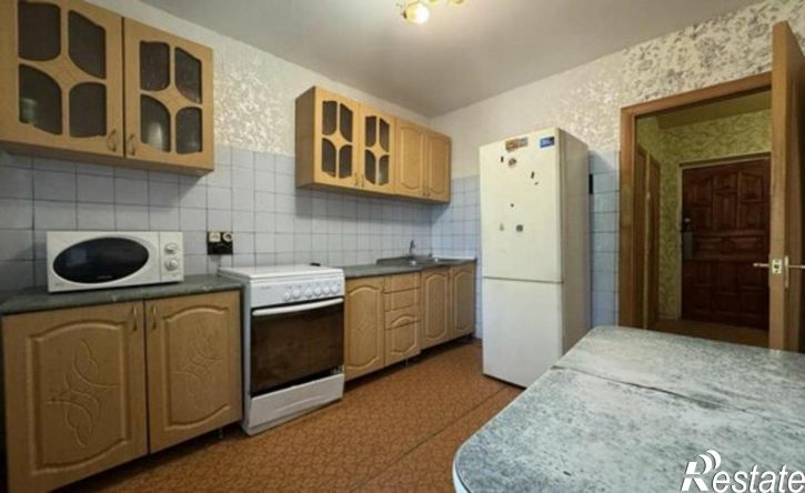 3-комн квартира улица Красных Коммунаров, 19,  д. 19