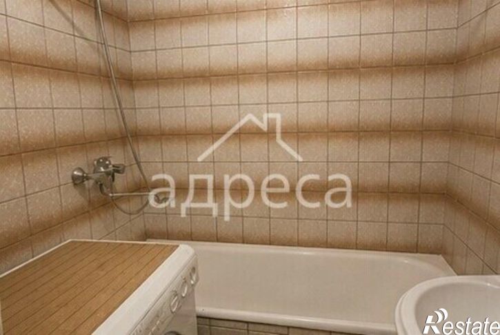 2-комн квартира улица Агибалова, 70,  д. 70