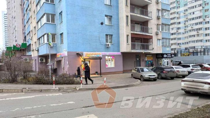 Торговое помещение Гастелло улица, 30