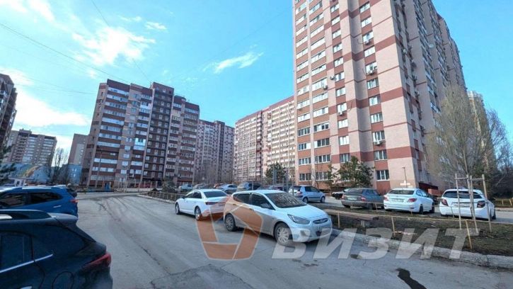 Торговое помещение Гастелло улица, 44