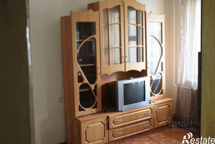 2-комн квартира ул Клиническая, 32,  д. 32