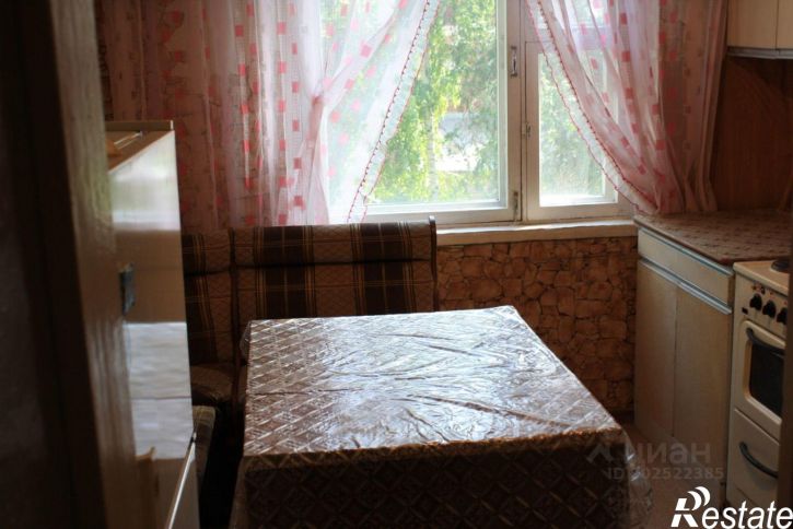 2-комн квартира ул Клиническая, 32,  д. 32
