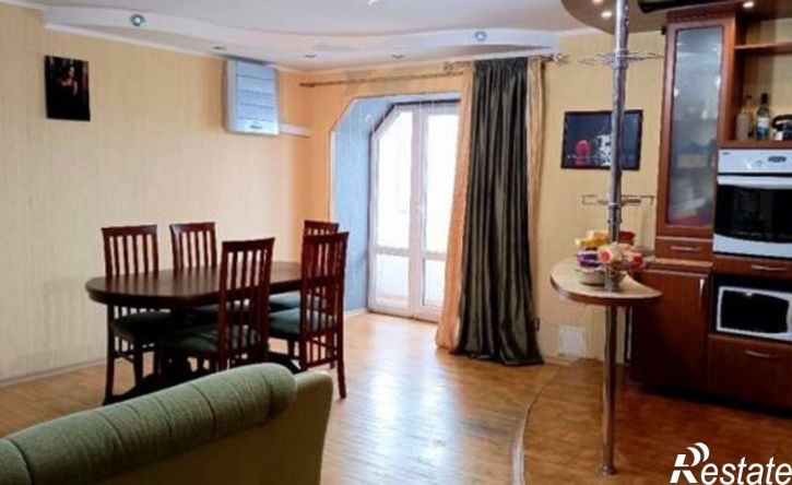 4-комн квартира Парусная улица, 10,  д. 10
