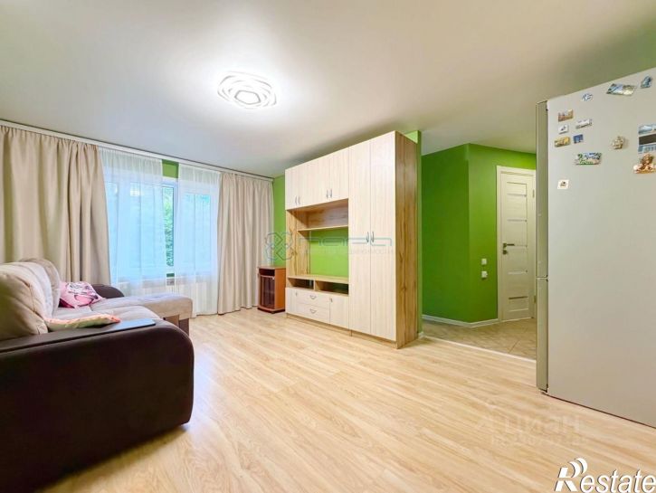 2-комн квартира улица Николая Панова, 36,  д. 36