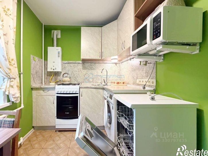 2-комн квартира улица Николая Панова, 36,  д. 36