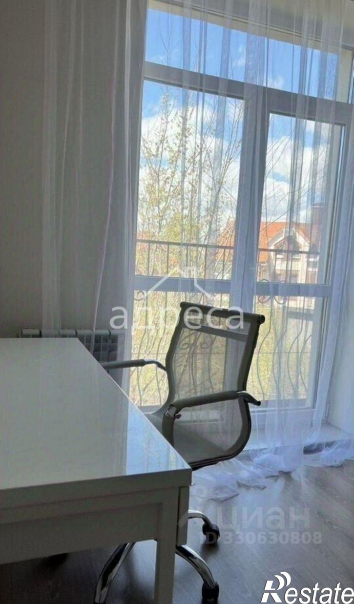 2-комн квартира пр-ка Третья, 94Н,  д. 94Н