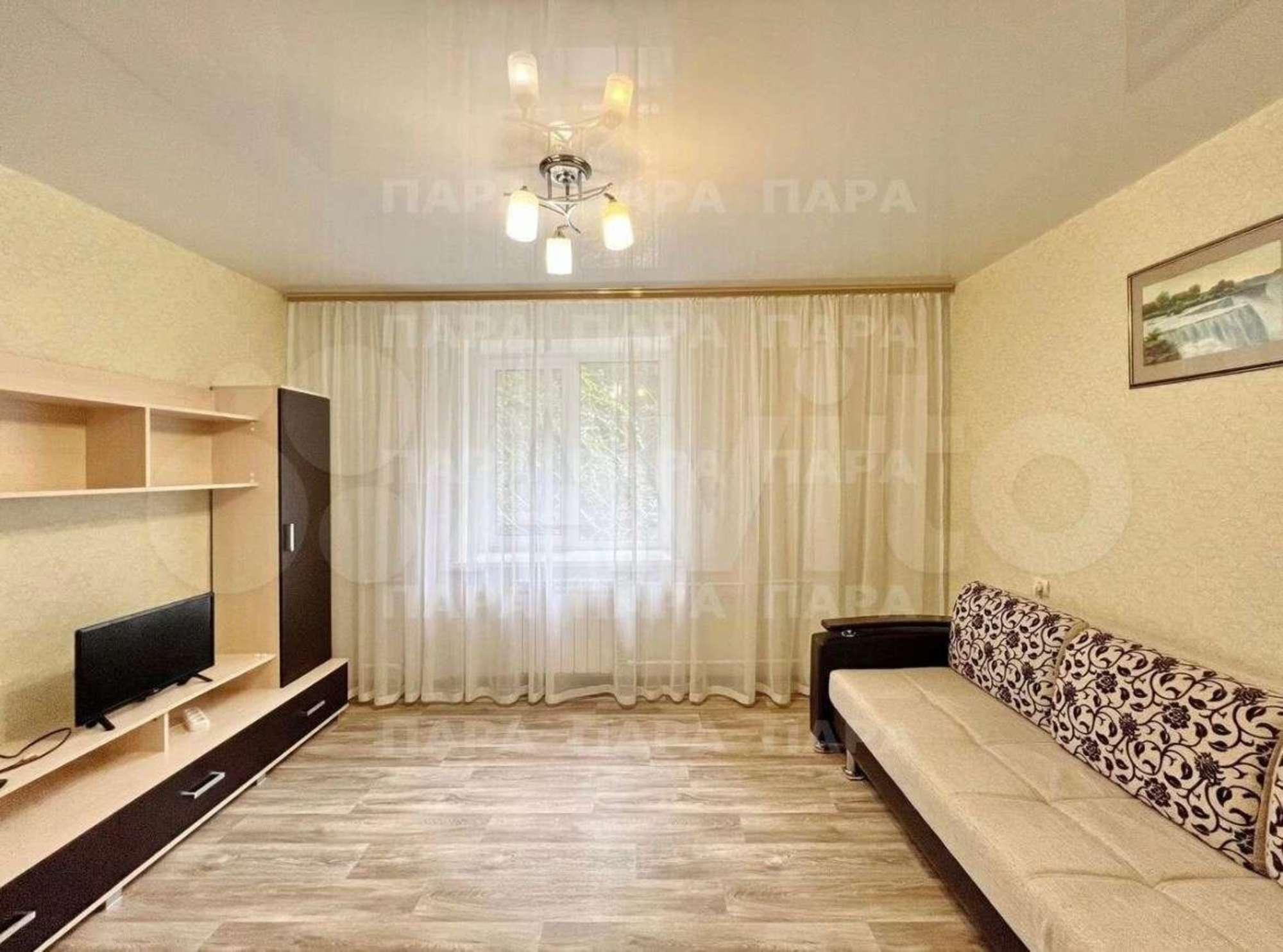 Сдать квартиру за 23 000 рублей на Кирова проспект, 168