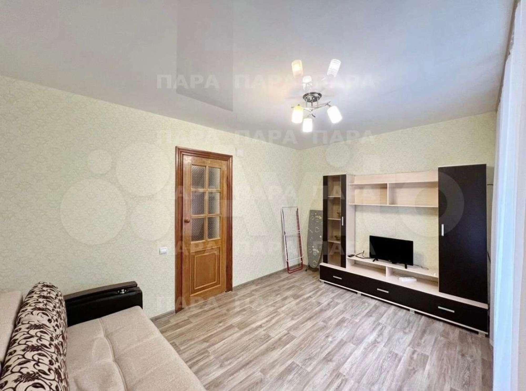 Сдать квартиру за 23 000 рублей на Кирова проспект, 168