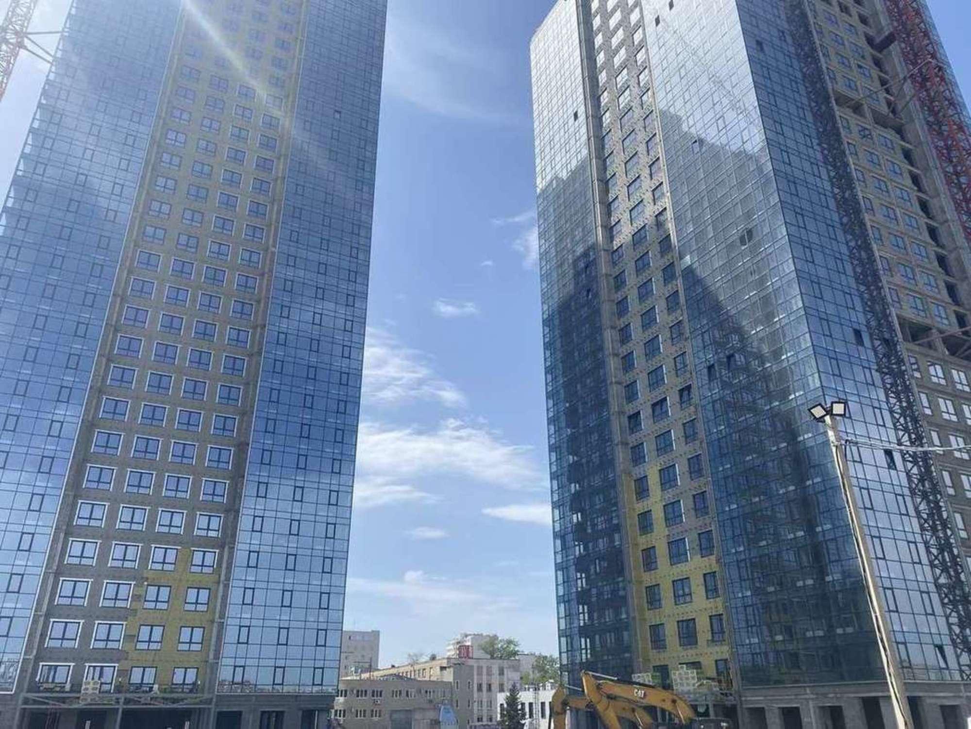 Купить торговое помещение за 36 866 000 рублей на Мичурина улица, 23