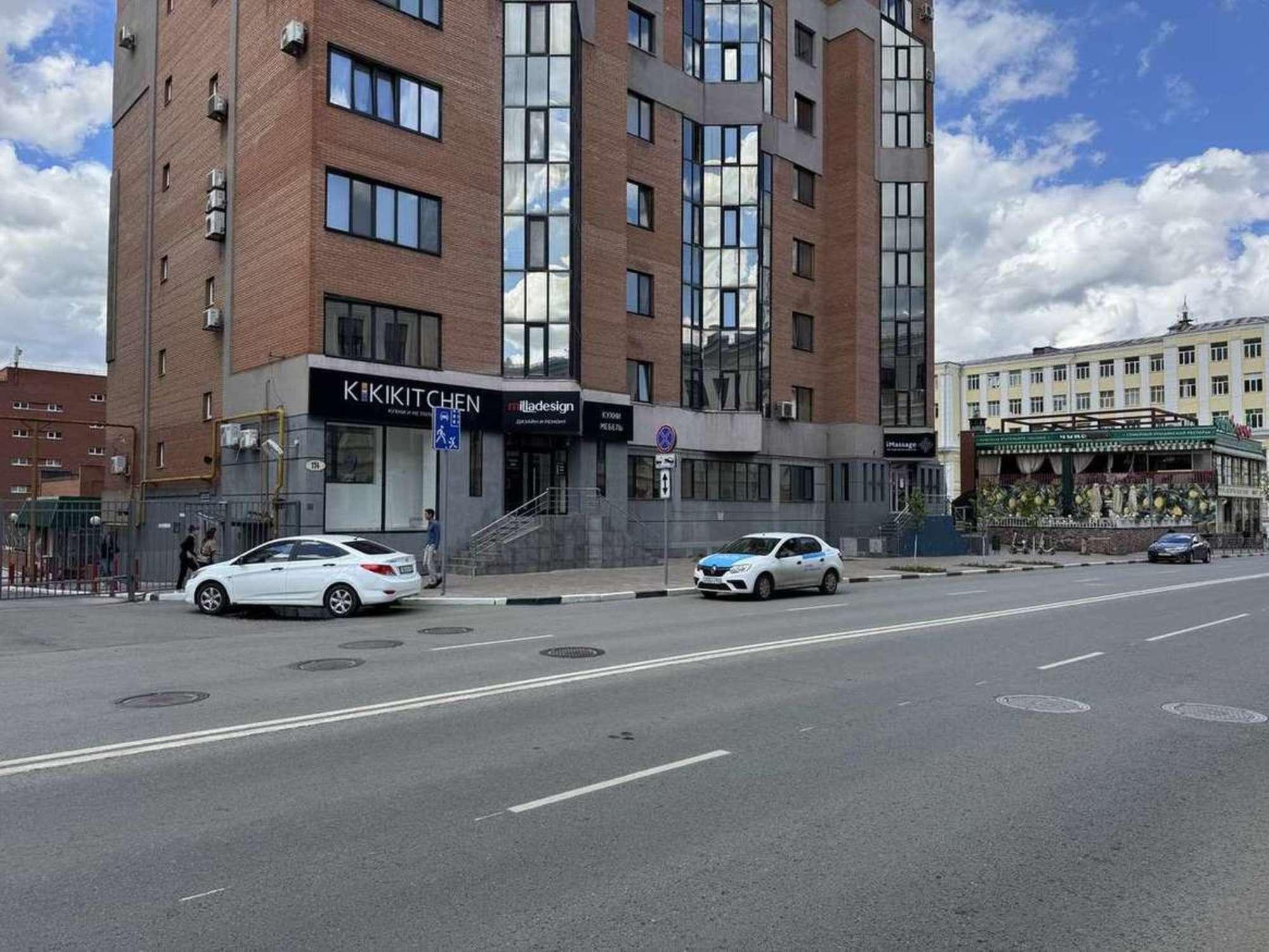 Сдать торговое помещение за 236 400 рублей на Молодогвардейская улица, 174