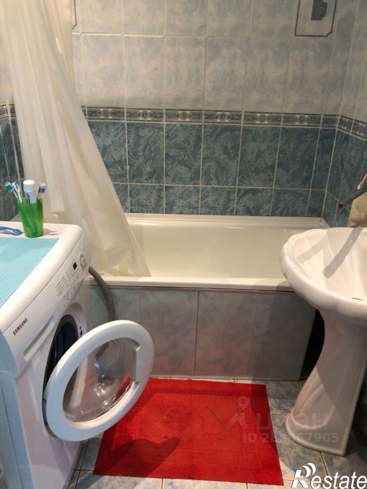 Комната Ново-Садовая улица, 220Б,  д. 220Б