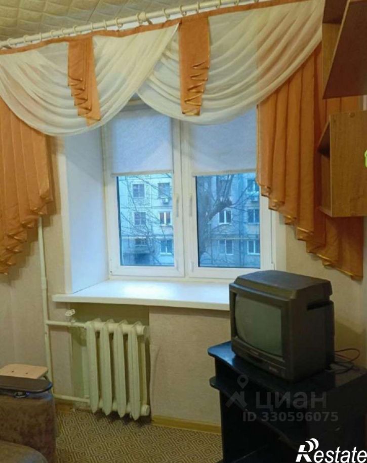 Комната Второй Безымянный пер, 4А,  д. 4А