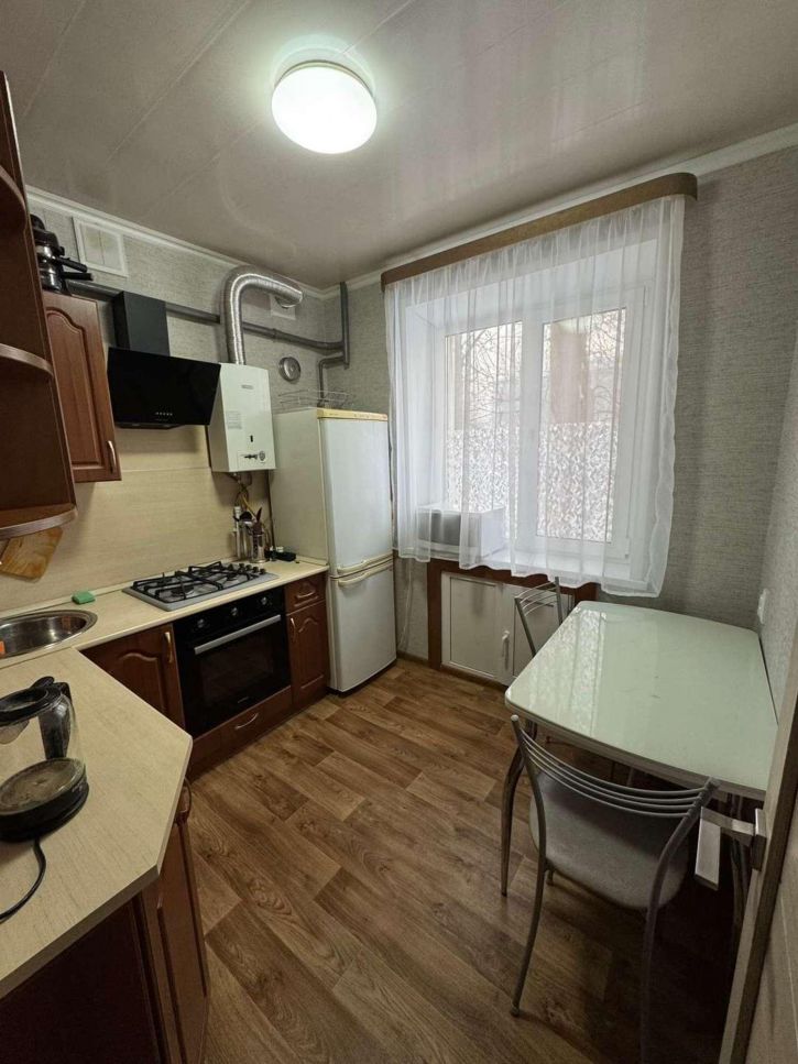 2-комн квартира Свободы улица, 7