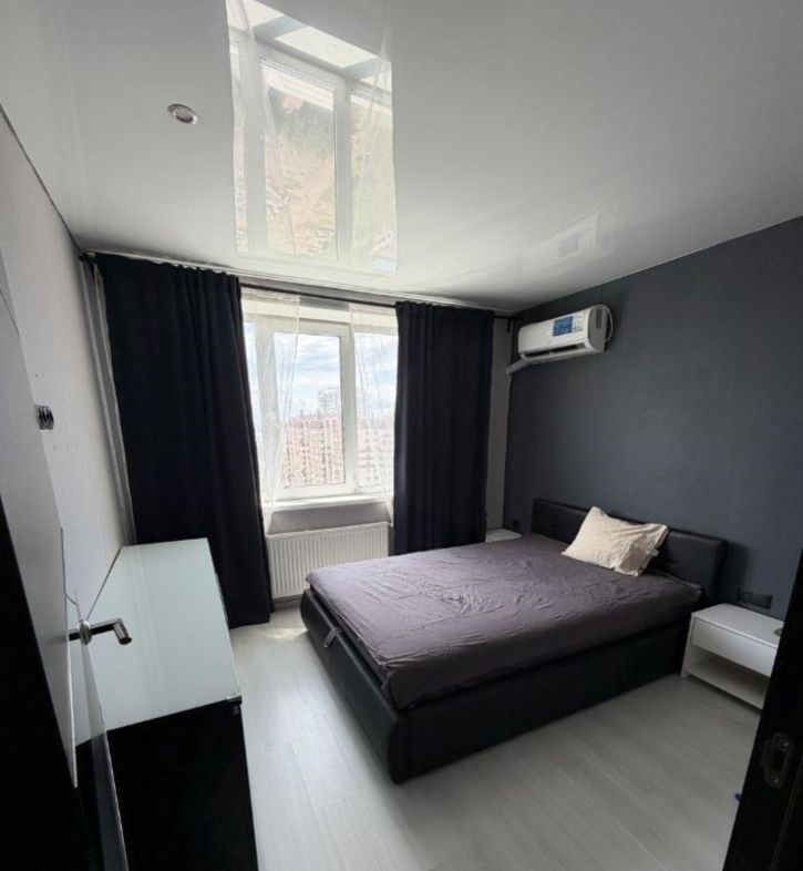2-комн квартира Кирова улица, 322Ак6
