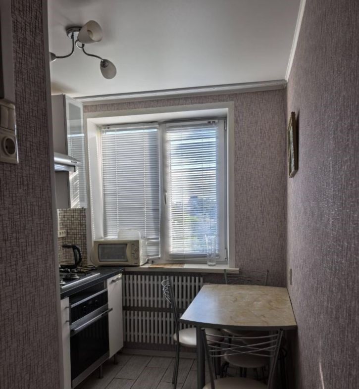 1-комн квартира Кирова проспект, 274