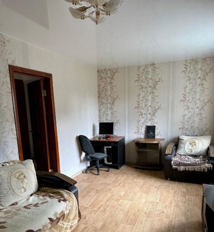 2-комн квартира Силина улица, 8