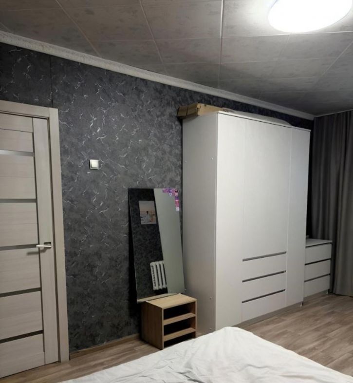 1-комн квартира Промышленности улица, 315