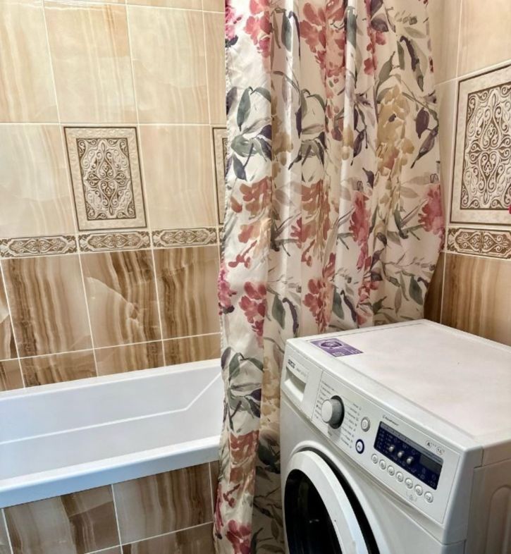 2-комн квартира Силина улица, 8