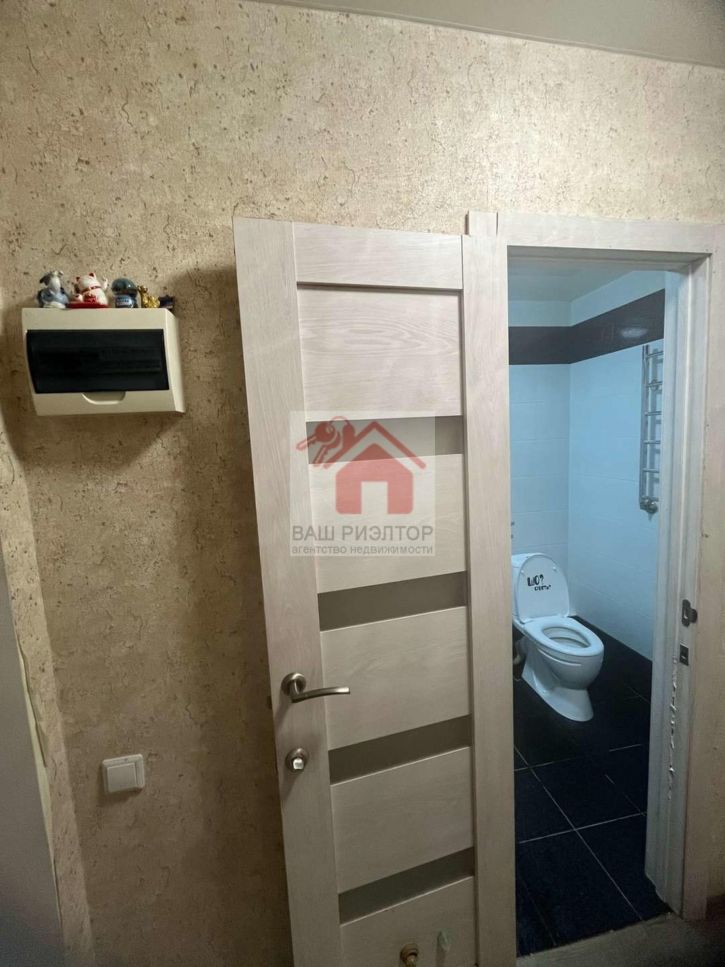 1-комн квартира Виталия Жалнина улица, 8