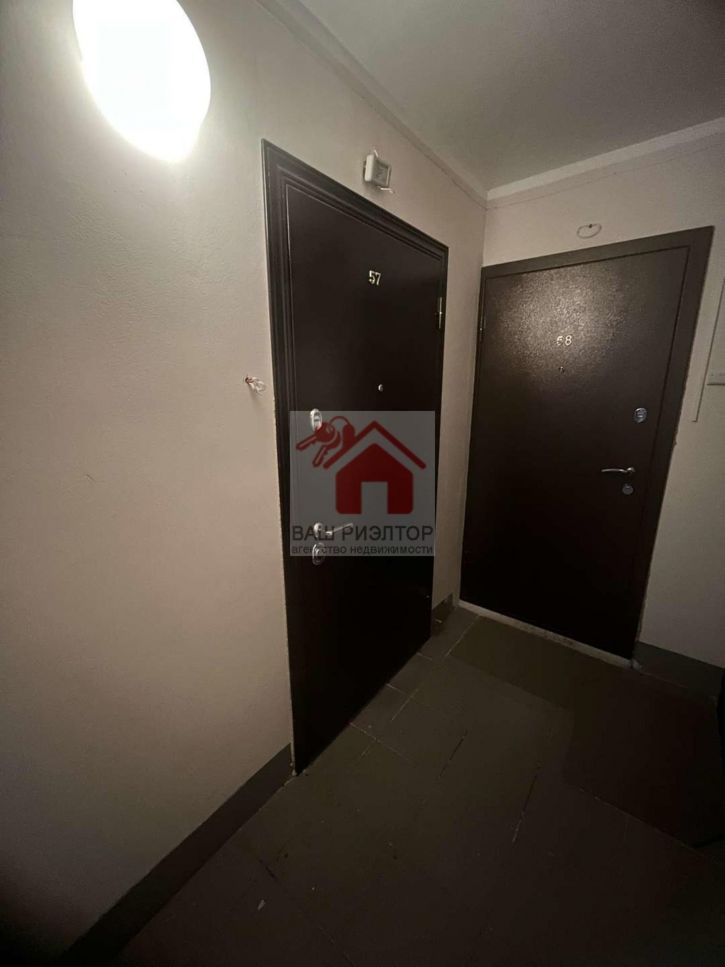 1-комн квартира Виталия Жалнина улица, 8