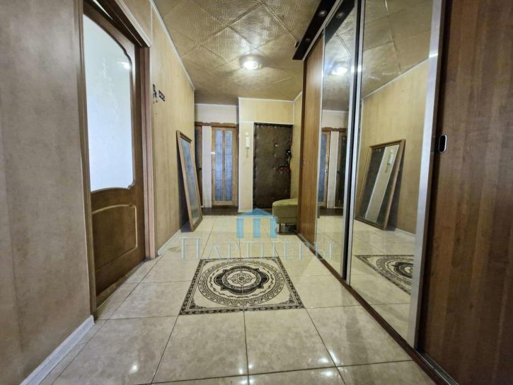 2-комн квартира Скляренко улица, 5