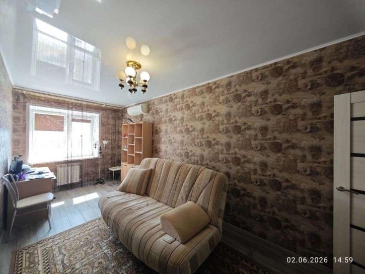 3-комн квартира Советской Армии улица, 240Б