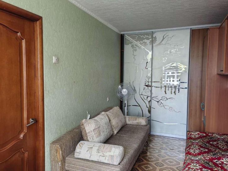 2-комн квартира Дзержинского улица, 9А