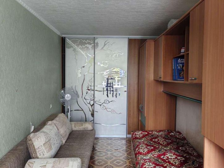 2-комн квартира Дзержинского улица, 9А