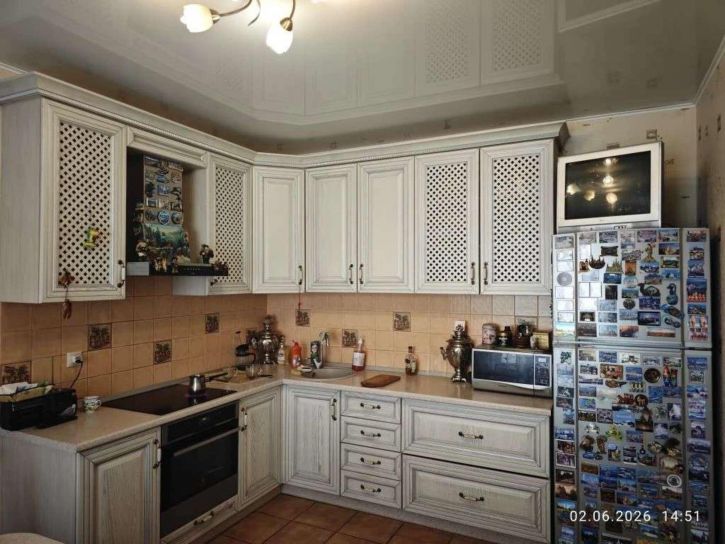 3-комн квартира Советской Армии улица, 240Б