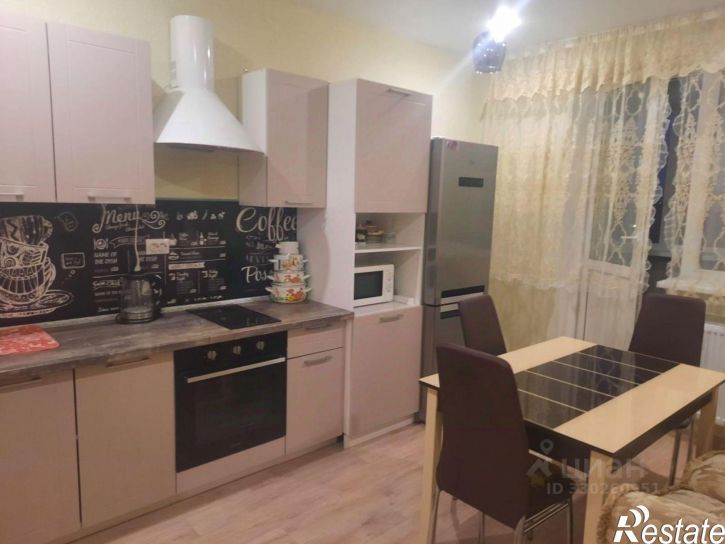 1-комн квартира улица Петра Алабина, 6,  д. 6