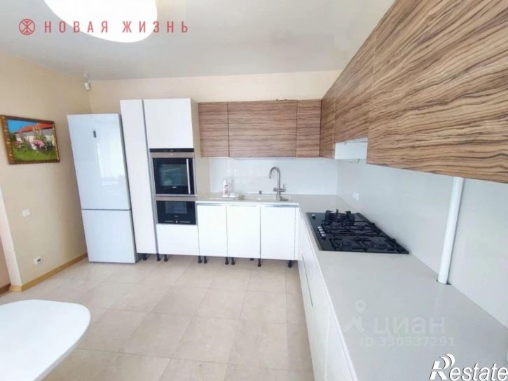 4-комн квартира ул Алексея Толстого, 26,  д. 26