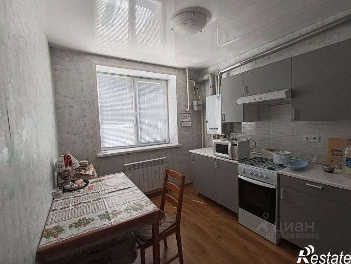 1-комн квартира улица Евгения Золотухина, 28,  д. 28