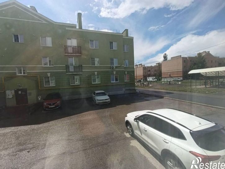 1-комн квартира улица Евгения Золотухина, 28,  д. 28