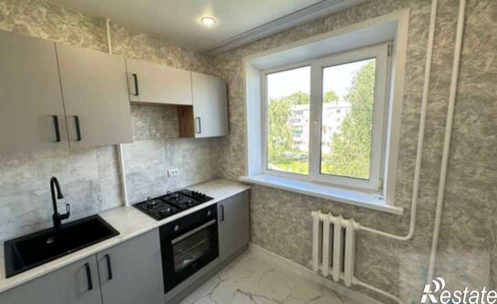 2-комн квартира проспект Карла Маркса, 376,  д. 376