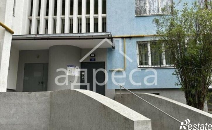 3-комн квартира ул Демократическая, 4,  д. 4