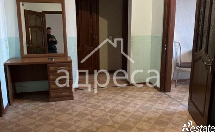 3-комн квартира ул Демократическая, 4,  д. 4
