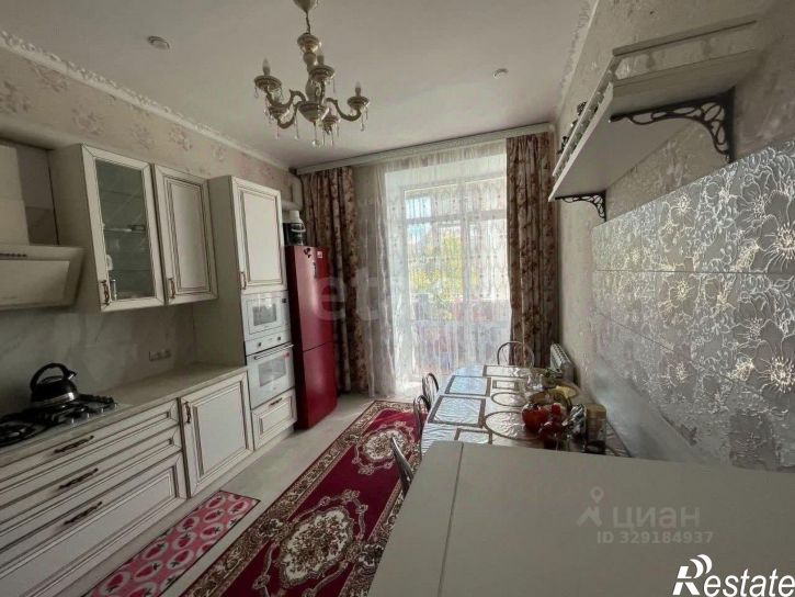 3-комн квартира улица Водников, 45,  д. 45