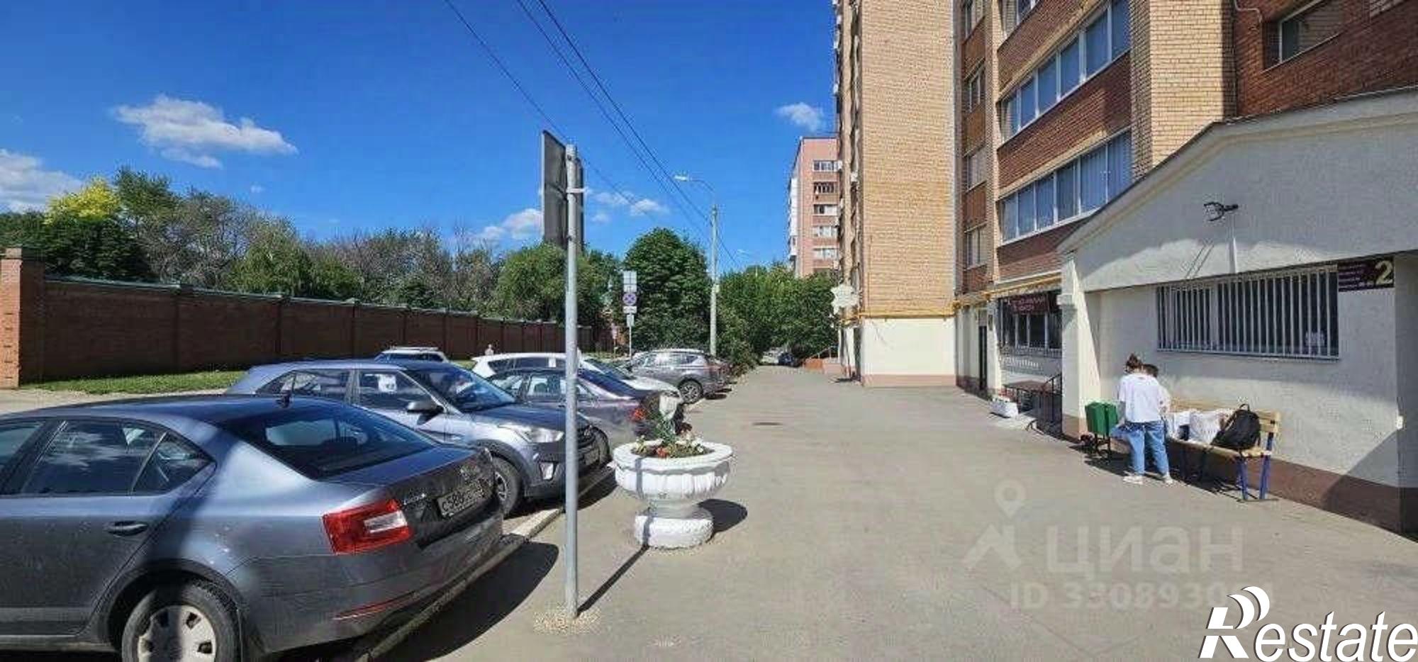 Купить торговое помещение за 5 466 370 рублей на ул Нагорная, 133