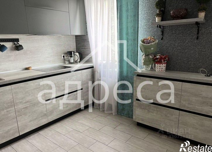 3-комн квартира ул Революционная, 101Б,  д. 101Б