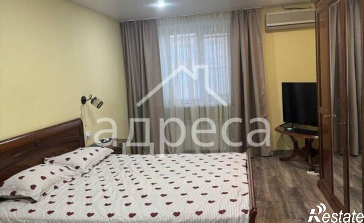 3-комн квартира улица Братьев Коростелёвых, 81,  д. 81